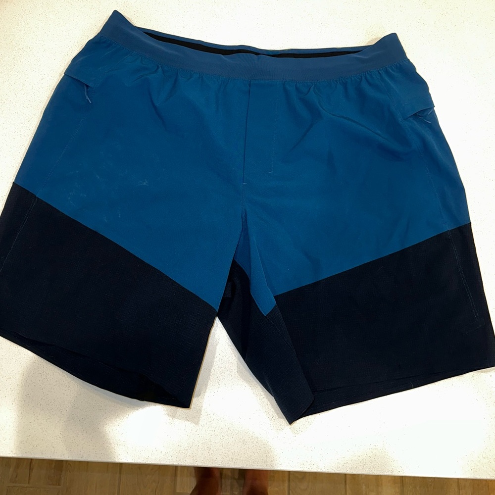 Lululemon men’s shorts